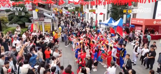 春节消费市场亮点多活力足（春节假期）