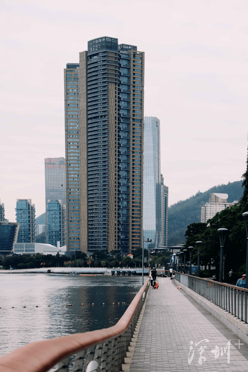 “杭州把深圳整急了”